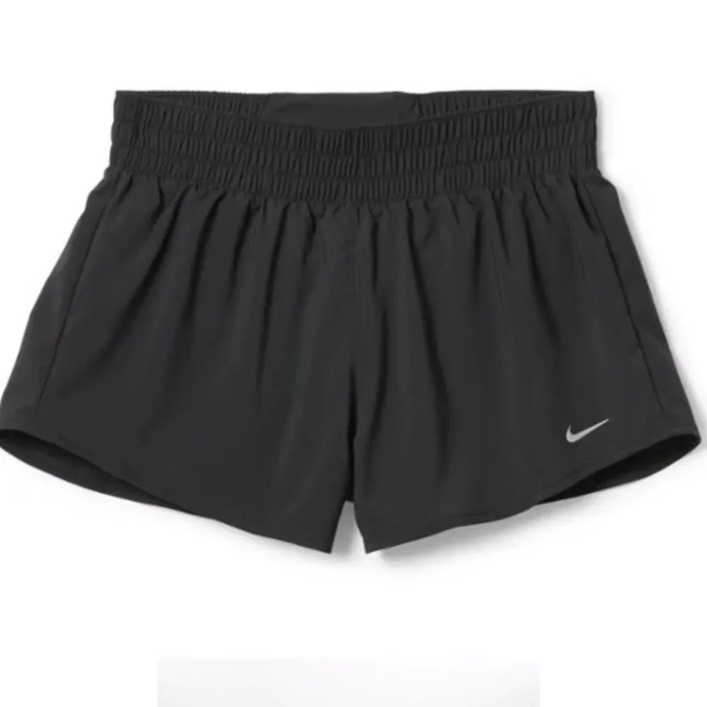 NWT Nike Black One Mid-Rise 3